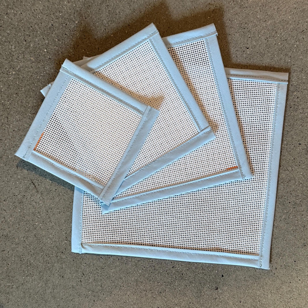 13 Mesh Canvas with Light Blue Binding