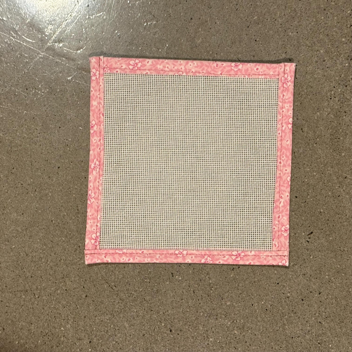 18 Mesh Canvas with Pink Floral Binding