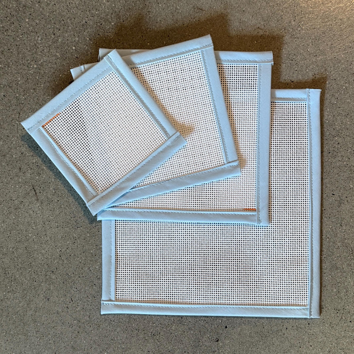 13 Mesh Canvas with Light Blue Binding
