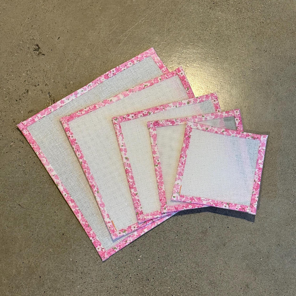 13 Mesh Canvas with Pink Floral Binding