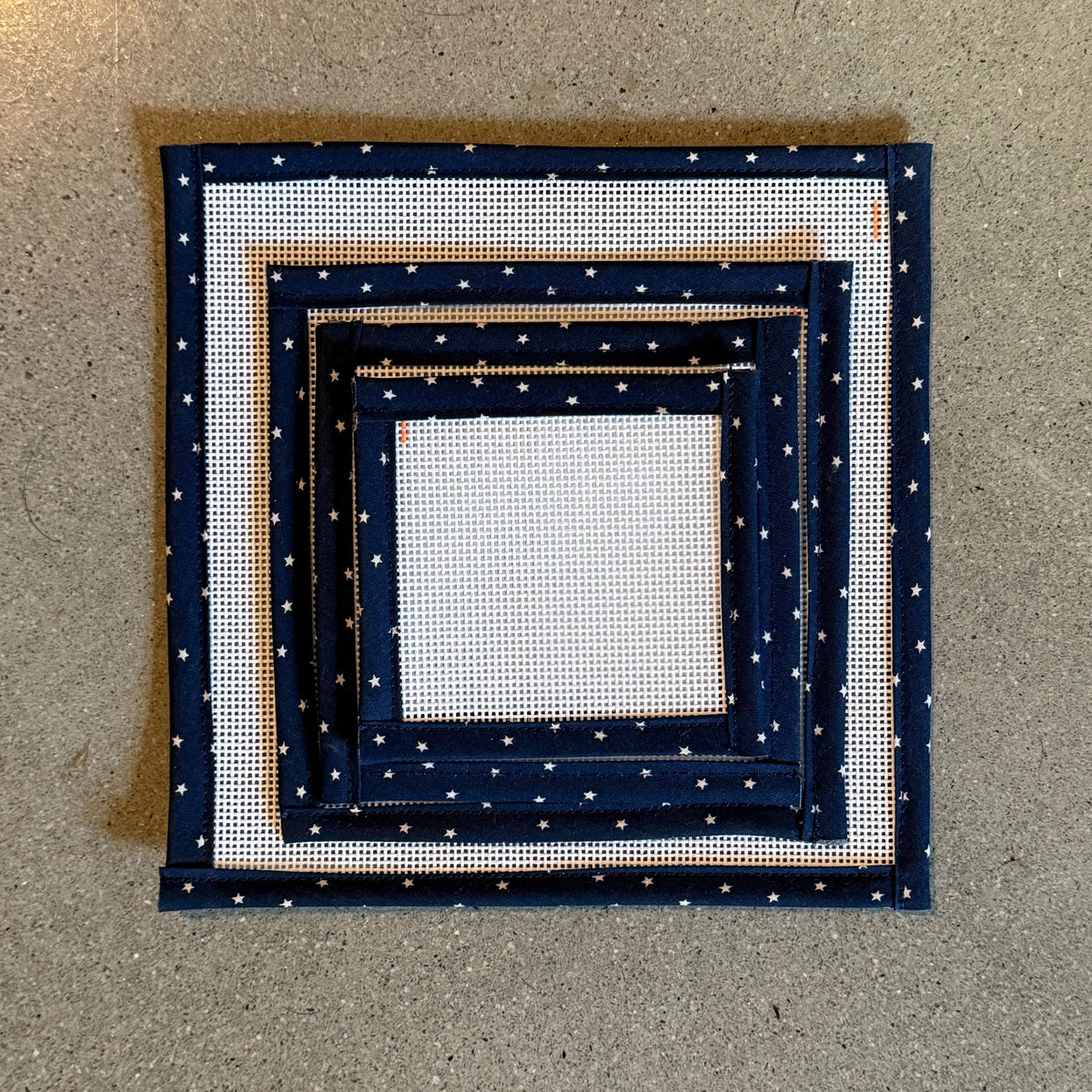 13 Mesh Canvas with Navy Star Binding